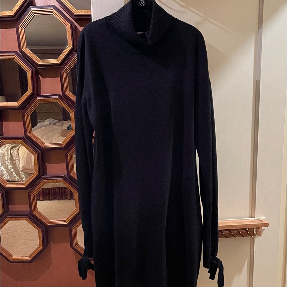 Ramy Brook Black Long Sleeve Dress Sweater Dress
Size Extra Large.